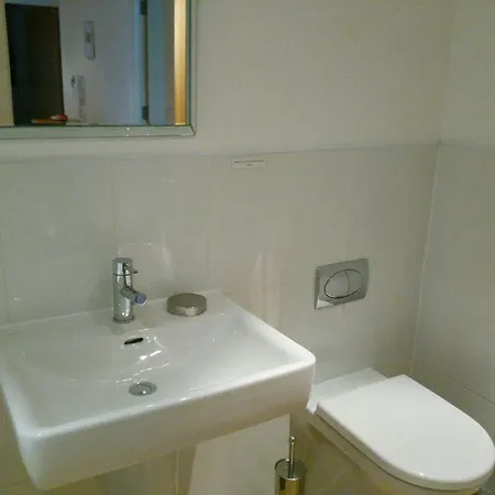 South Fistral Seaview 2-bed Apartment