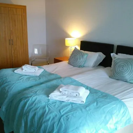 South Fistral Seaview 2-bed * Newquay (Cornwall)